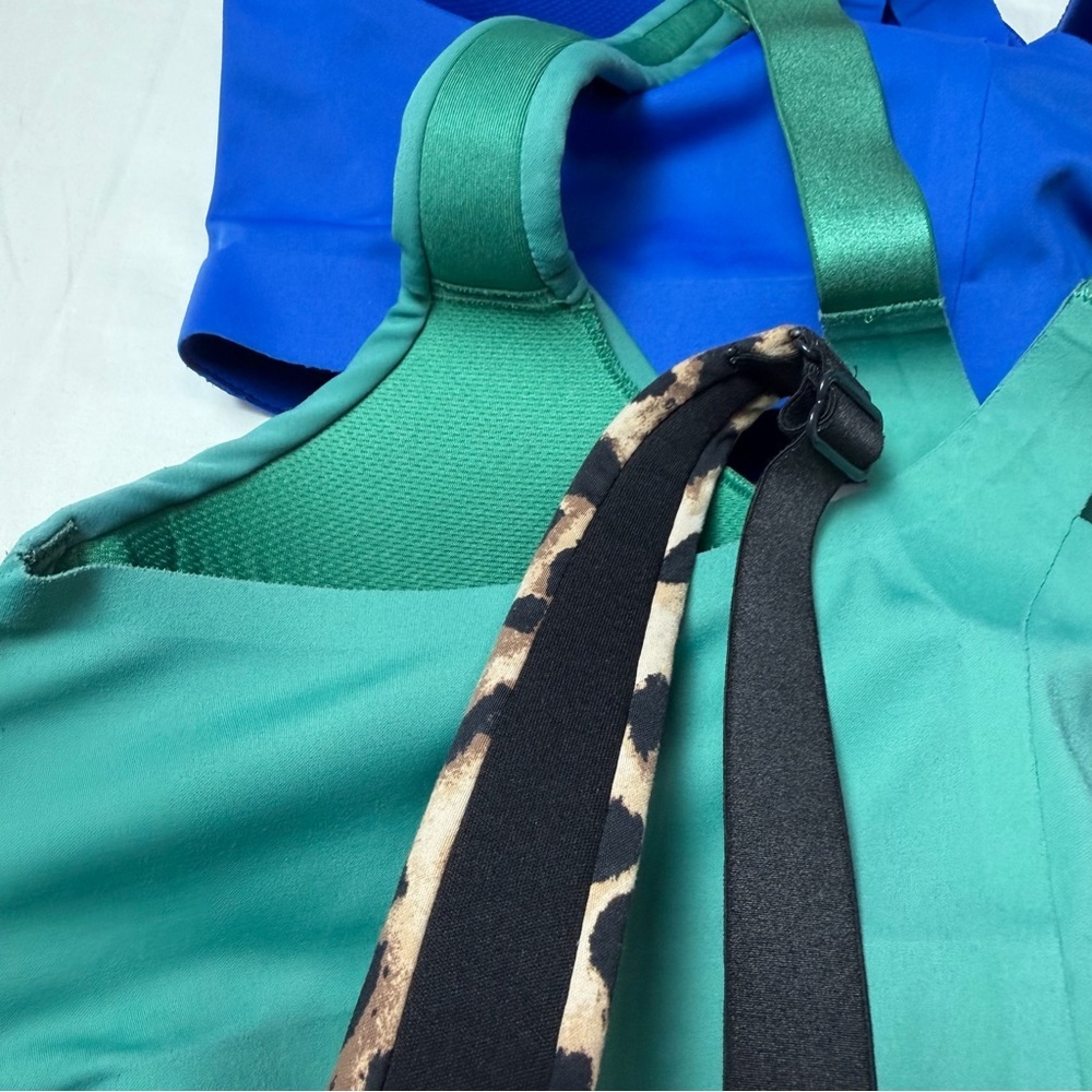 Victoria’ Secret Incredible Knockout Sports Bra Bundle 34D Front Zip High Impact - Picture 7 of 7